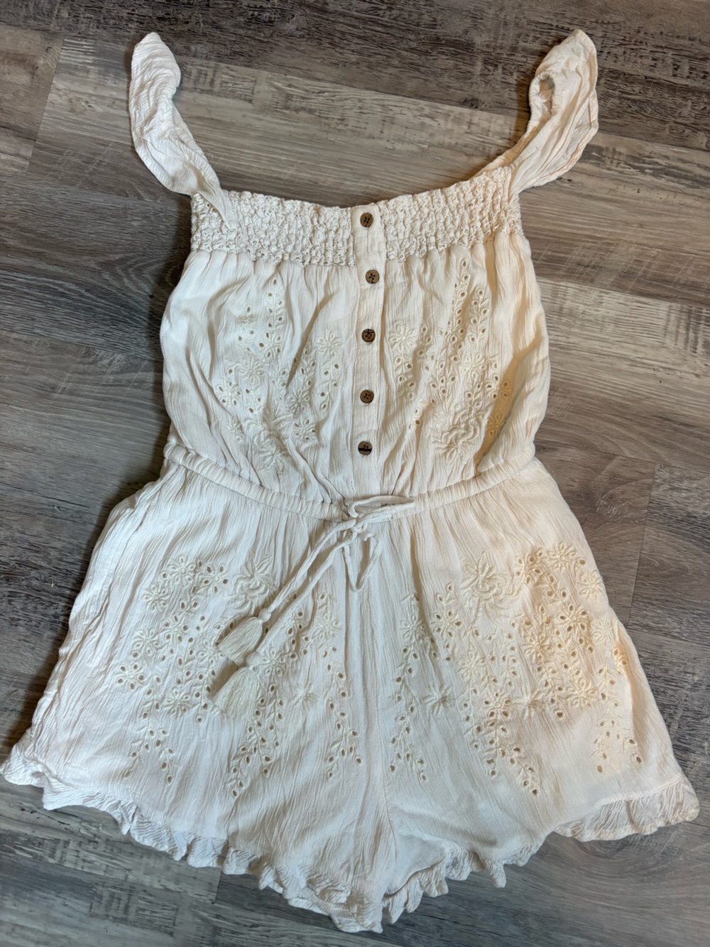 American Eagle Romper Off the Shoulder Cream Size Small EUC